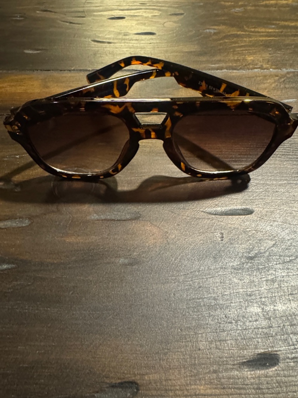 Tortoiseshell Rectangle Aviator Sunglasses - Brown Lenses
